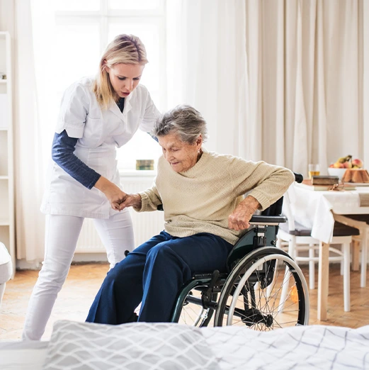 Recrutement de personnel d'aide à la personne à Jonzac et en Charente-Maritime