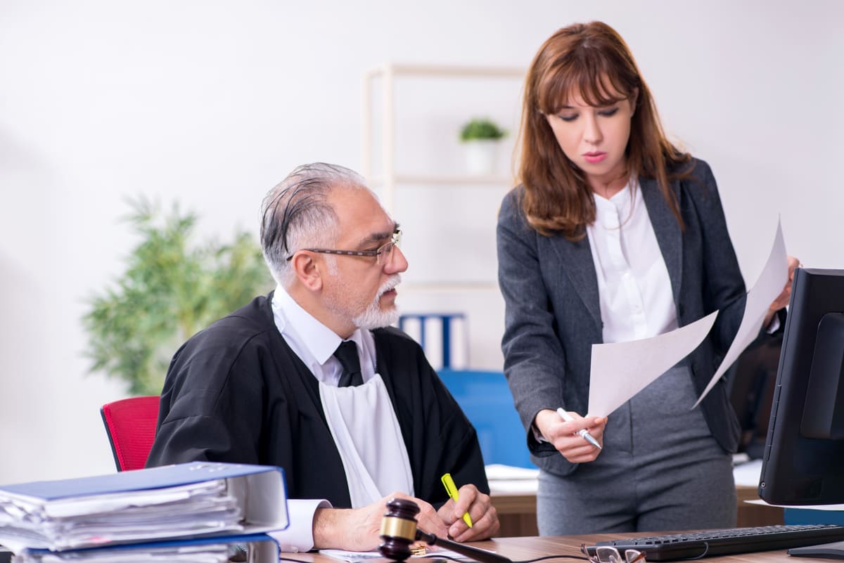 Secrétaire juridique gestion de dossiers et rédaction d'actes en Charente-Maritime