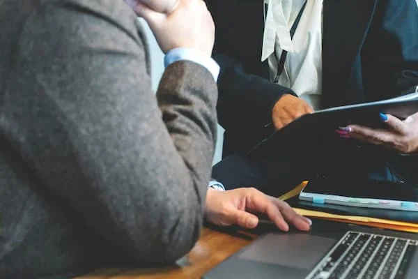 Séance de brief executive search — Cabinet Baranger Charente-Maritime