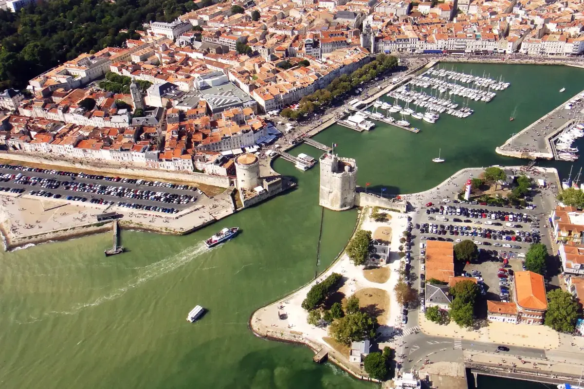 Cabinet de recrutement à La Rochelle — Manuel Baranger, chasseur de tête Charente-Maritime