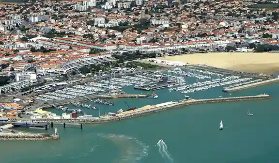 Cabinet de recrutement à Royan — Manuel Baranger, chasseur de tête Bassin royannais
