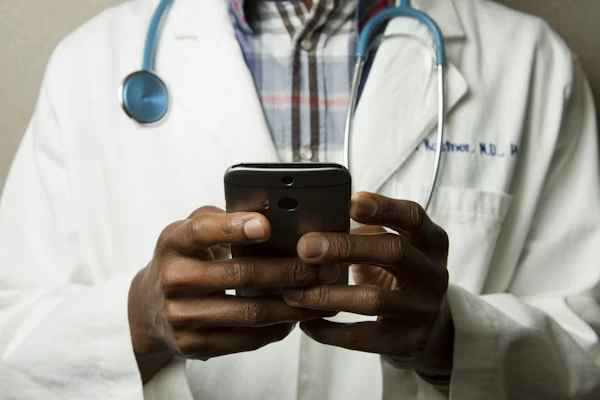 Recrutement santé, médico-social, EHPAD et cliniques à Saintes et en Charente-Maritime