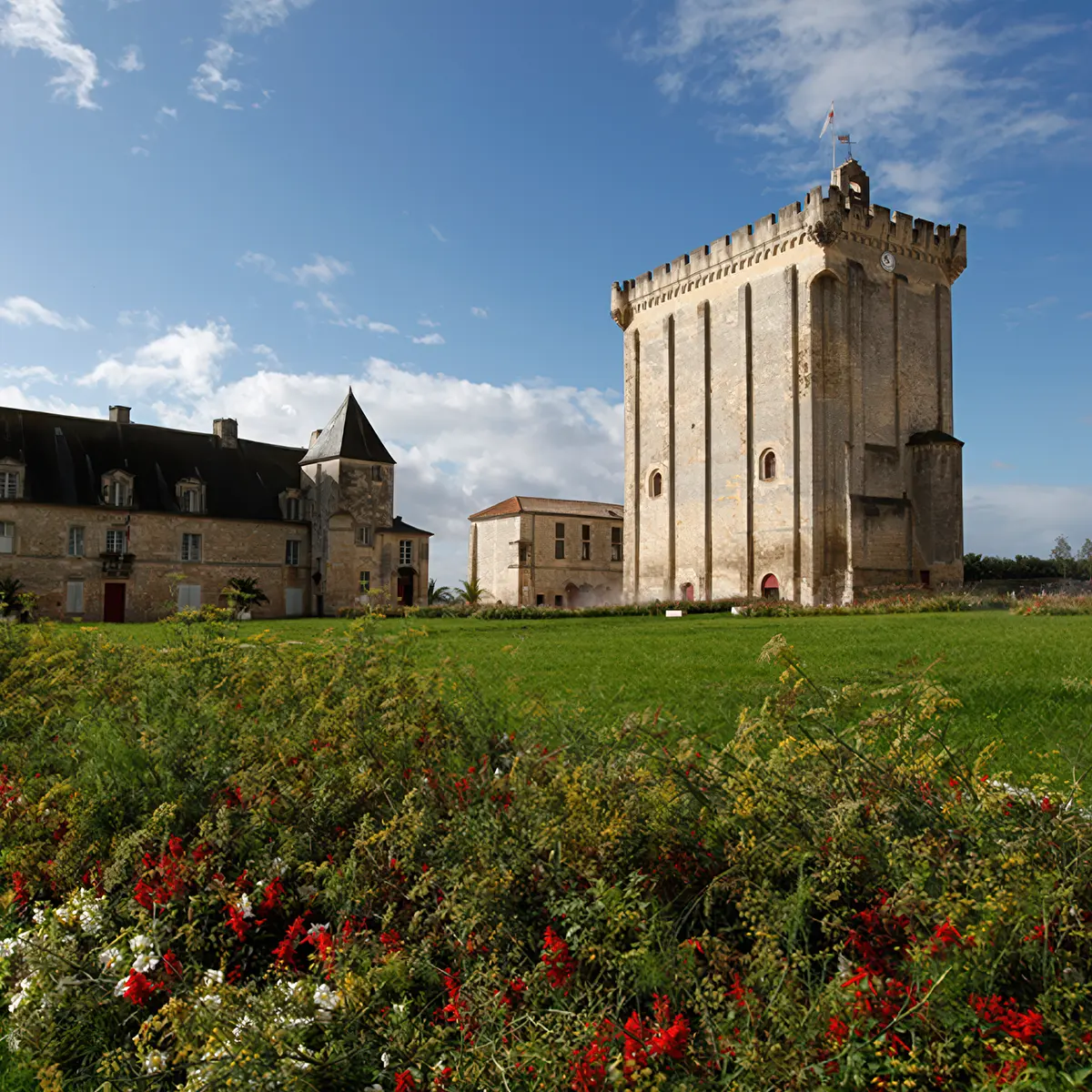 ville de Pons en haute saintonge